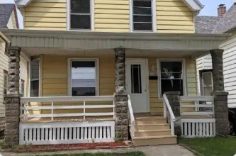 1645 S 80th St, West Allis, WI