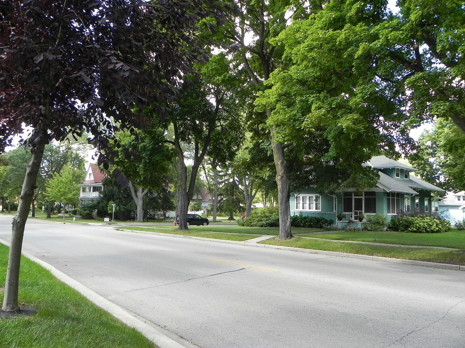 East Capitol Drive Historic District, Hartland, WI