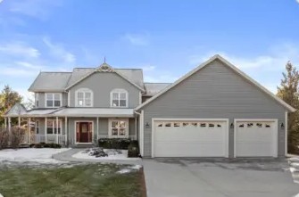 W308S2809 Wild Berry Ct, Genesee, WI