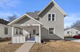 138 Carroll St, Waukesha, WI